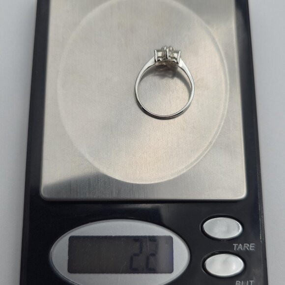 Size 7.5 Sterling Silver Cluster Clear Cubic Zirconia Ring A4379 - Picture 9 of 9